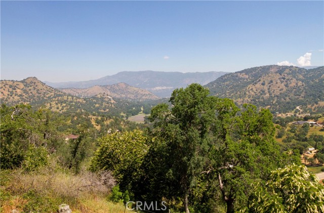 Detail Gallery Image 30 of 37 For 47349 Creekside, Squaw Valley,  CA 93675 - 3 Beds | 2/1 Baths