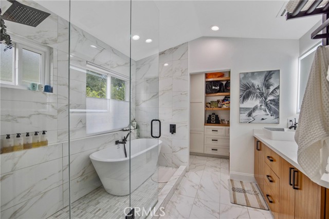 Detail Gallery Image 28 of 50 For 133 Concerto, Oak Park,  CA 91377 - 3 Beds | 3 Baths