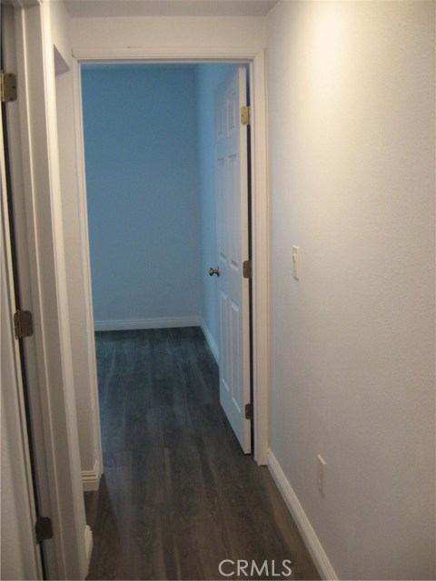 Image 7 of 27 For 2725 Sanborn Avenue