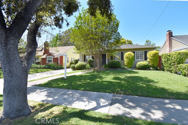 Image 2 for 545 N Beachwood Dr, Burbank, CA 91506