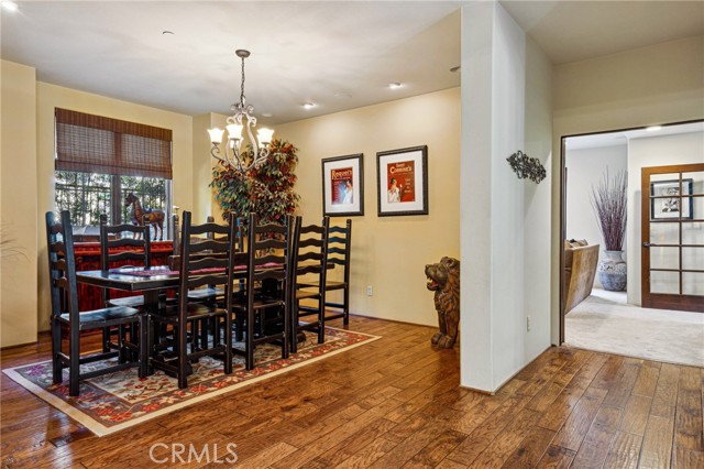 935 Isabella Way, San Luis Obispo CA: https://media.crmls.org/medias/e8ecb247-e162-415a-b87e-85aec72c2abe.jpg