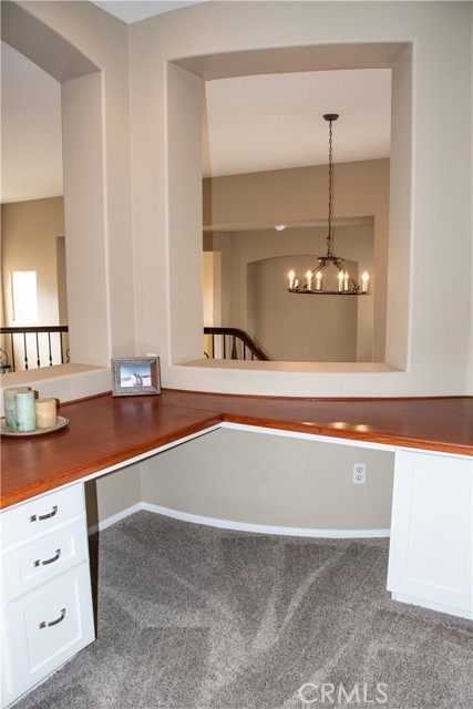 1671 Fairway Drive, Corona CA: https://media.crmls.org/medias/e8ee9fa4-2848-4ef9-b51c-2787ff82a068.jpg