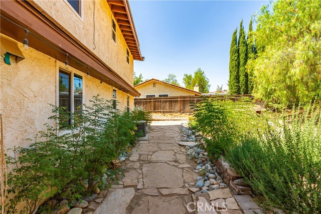 33656 Tradepost Road, Acton CA: https://media.crmls.org/medias/e8ef119e-c714-4a0a-a9d2-00be60a44b38.jpg