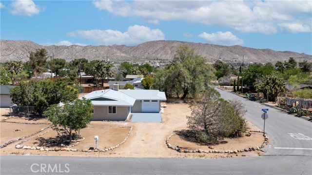 Detail Gallery Image 19 of 22 For 55650 Navajo Trl, Yucca Valley,  CA 92284 - 2 Beds | 1 Baths