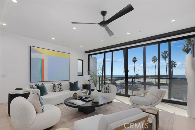 3011 Ocean Front Walk, Venice CA: https://media.crmls.org/medias/e8f086d8-e373-400a-b25a-f30488cecbe4.jpg