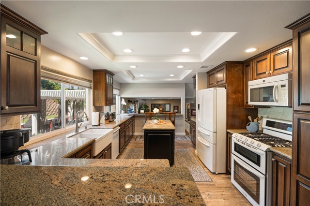 Image 11 of 42 For 16541 Charleyville