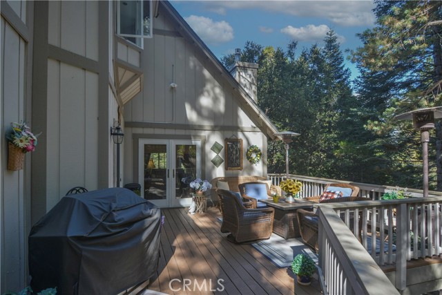 Detail Gallery Image 19 of 38 For 196 N Fairway Dr, Lake Arrowhead,  CA 92352 - 3 Beds | 2 Baths