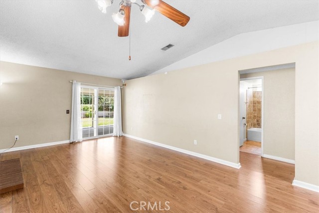 Detail Gallery Image 5 of 20 For 1866 Overland St, Colton,  CA 92324 - 2 Beds | 1 Baths