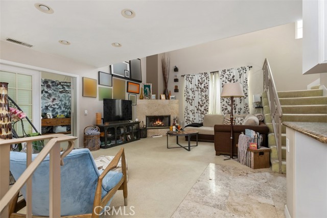 Detail Gallery Image 6 of 16 For 505 1/2 Marigold Ave, Corona Del Mar,  CA 92625 - 2 Beds | 2/1 Baths