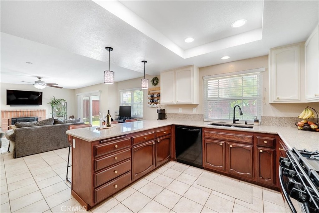 9048 Meadowrun - photo 16