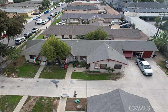 1163 N Mayfair Avenue, Anaheim CA: https://media.crmls.org/medias/e8f28499-387a-45ac-b122-08480a7ed254.jpg