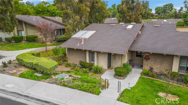 Detail Gallery Image 4 of 30 For 15929 Alta Vista Dr a,  La Mirada,  CA 90638 - 2 Beds | 2 Baths