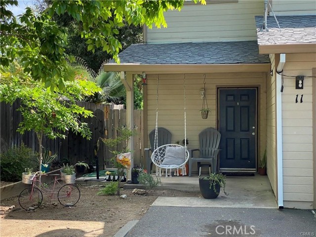 1717 Eaton Road, Chico CA: https://media.crmls.org/medias/e8f390b3-2965-4803-89ba-231121fc9fb1.jpg