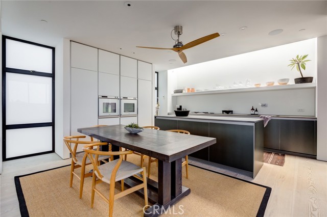 124 21st Place, Manhattan Beach, California 90266, 3 Bedrooms Bedrooms, ,4 BathroomsBathrooms,Residential,Sold,21st,SB21199939