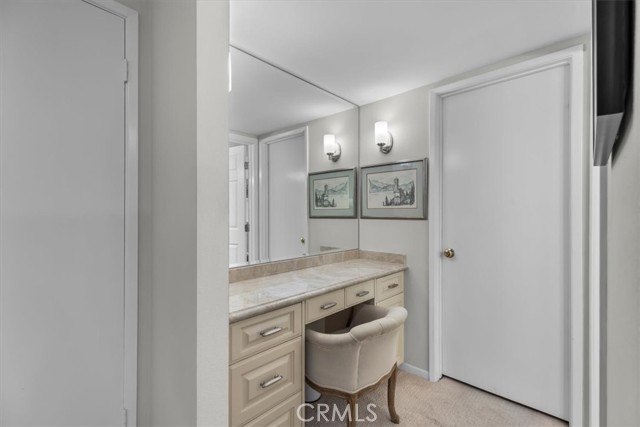 92 Cottonwood Circle, Rolling Hills Estates CA: https://media.crmls.org/medias/e8f5442a-4742-4796-b0ff-91d0bbfca532.jpg