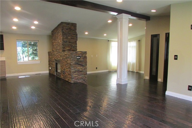 Detail Gallery Image 8 of 47 For 15455 Glenoaks #67,  Sylmar,  CA 91342 - 2 Beds | 1/1 Baths