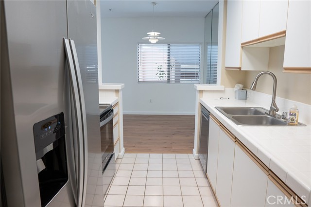 Detail Gallery Image 14 of 44 For 188 Villa Point Drive, Newport Beach,  CA 92660 - 1 Beds | 1 Baths