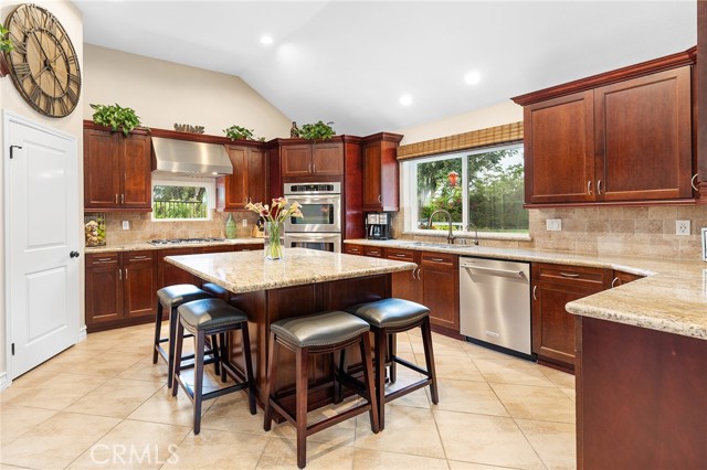 Detail Gallery Image 29 of 71 For 5665 Trailside Dr, Yorba Linda,  CA 92887 - 4 Beds | 2/1 Baths