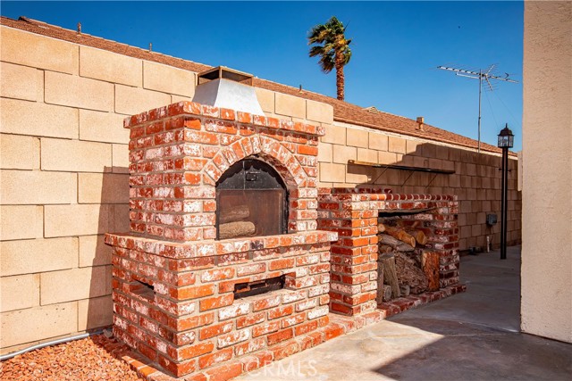 Detail Gallery Image 41 of 45 For 3011 Old Country Ave, Rosamond,  CA 93560 - 4 Beds | 2 Baths