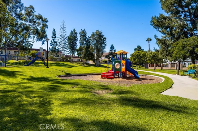 Detail Gallery Image 25 of 59 For 18 Rockrose Way, Irvine,  CA 92612 - 4 Beds | 2/1 Baths