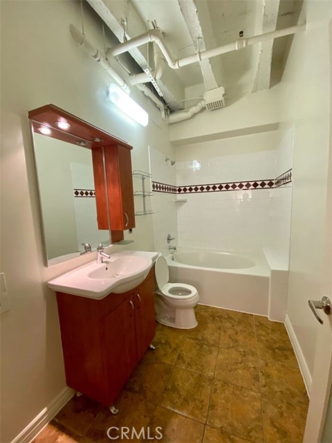 Detail Gallery Image 6 of 27 For 312 W 5th St #1011,  Los Angeles,  CA 90013 - 1 Beds | 1 Baths