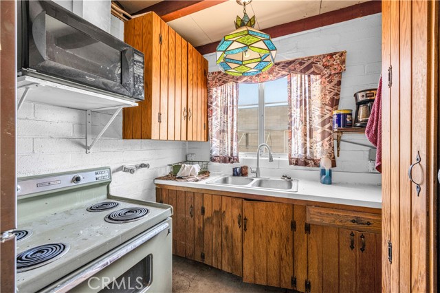 Detail Gallery Image 11 of 43 For 7525 Isleta Rd, Twentynine Palms,  CA 92277 - 0 Beds | 1 Baths