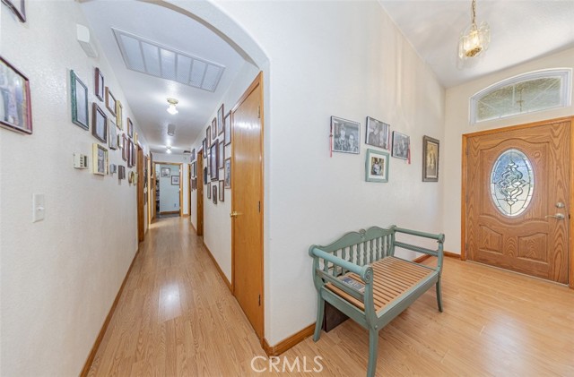 35095 Rough Rider Way, Raymond CA: https://media.crmls.org/medias/e8fa3d20-a1bc-4063-8b94-149c28e4acb6.jpg