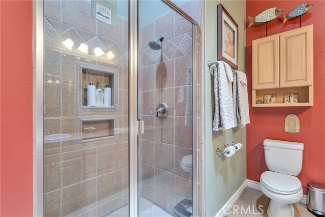 Detail Gallery Image 54 of 75 For 12443 Wild Rose Dr, Oak Hills,  CA 92344 - 5 Beds | 3/1 Baths