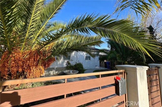 6502 Charlesworth, North Hollywood CA: https://media.crmls.org/medias/e8fa7aa7-a288-4715-abd2-4e85a9ab2918.jpg