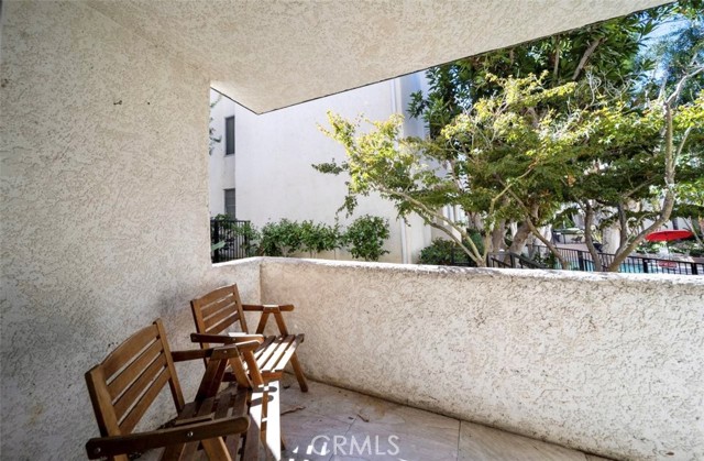 2 Bed Home for Sale in Encino, California