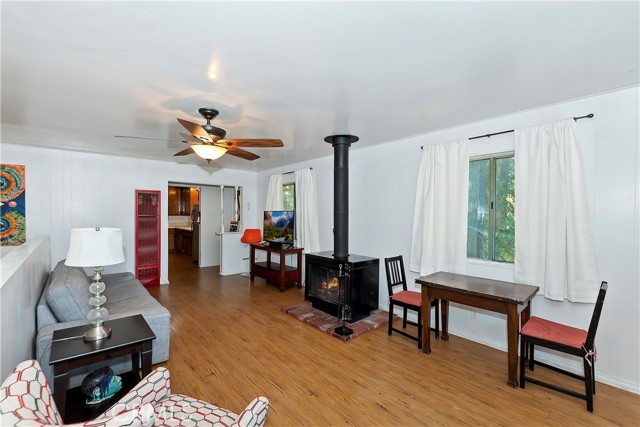 Image 5 of 23 For 23717 Scenic Drive