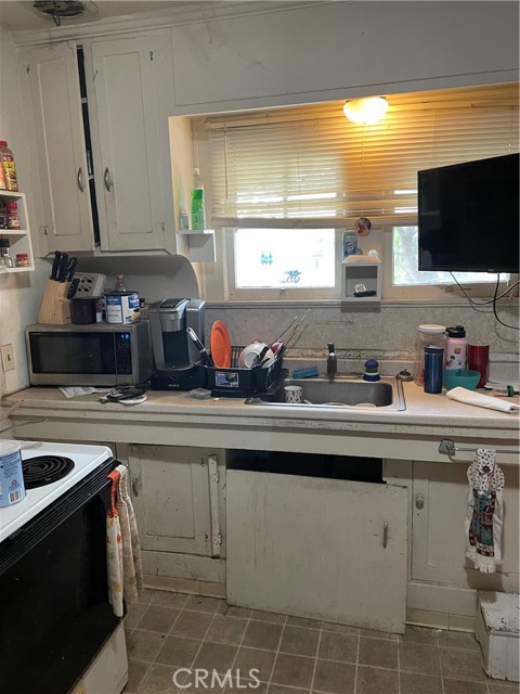 261 E 8th Street, Chico, CA, 95928 261 E 8th Street, Chico, CA, 95928