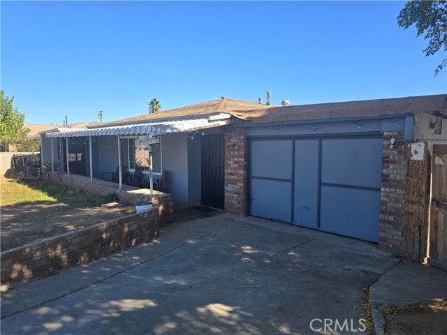 Detail Gallery Image 2 of 30 For 13152 Helmsdale, Moreno Valley,  CA 92553 - 3 Beds | 1 Baths