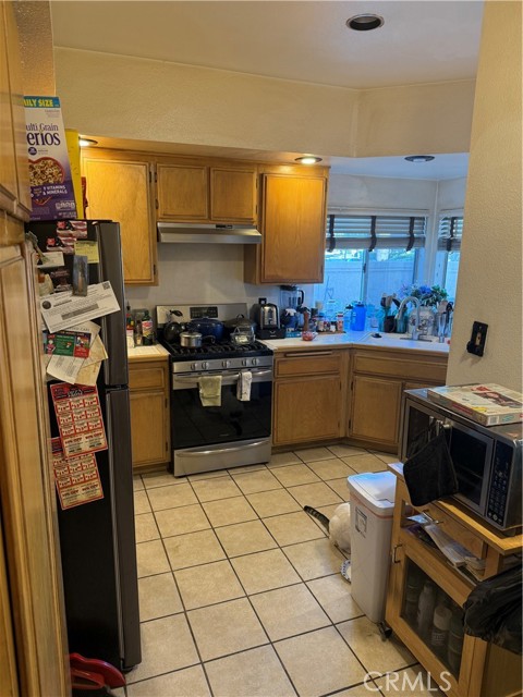 Detail Gallery Image 7 of 9 For 2714 S Montego # E, Ontario,  CA 91761 - 2 Beds | 2 Baths
