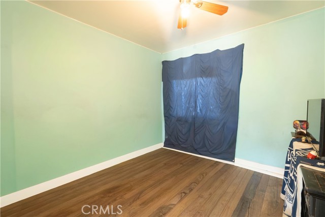 Detail Gallery Image 22 of 23 For 11044 Borden Avenue, Pacoima,  CA 91331 - 7 Beds | 4 Baths