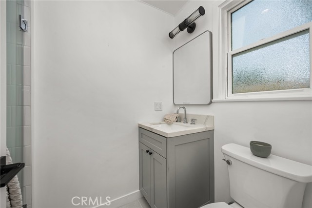 17216 Lorne Street, Van Nuys CA: https://media.crmls.org/medias/e8fea698-774a-49fb-8eae-75e35068ddd1.jpg