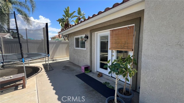 25966 via oro, Loma Linda CA: https://media.crmls.org/medias/e8fec9a9-0d88-4757-9781-5cc67e3921a7.jpg