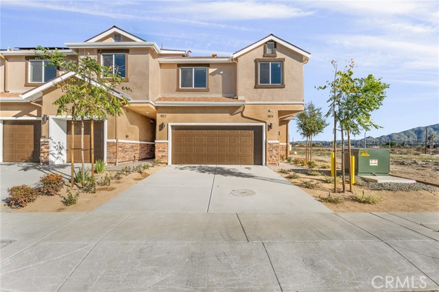 Detail Gallery Image 3 of 35 For 904 Hert St, Colton,  CA 92324 - 4 Beds | 2/1 Baths