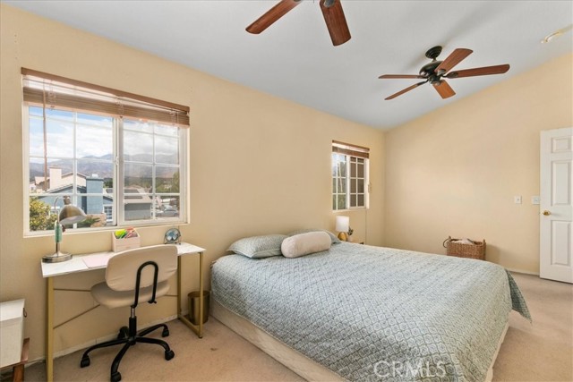 Detail Gallery Image 6 of 33 For 1123 Brown Bear Trl, Beaumont,  CA 92223 - 3 Beds | 2/1 Baths