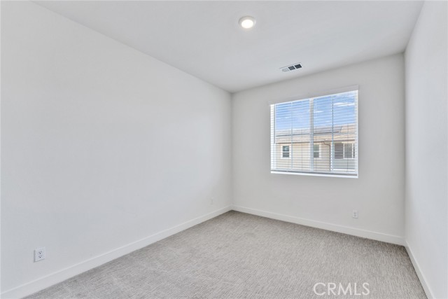 Detail Gallery Image 19 of 29 For 4230 S Hibiscus Paseo #91,  Ontario,  CA 91761 - 3 Beds | 2/1 Baths