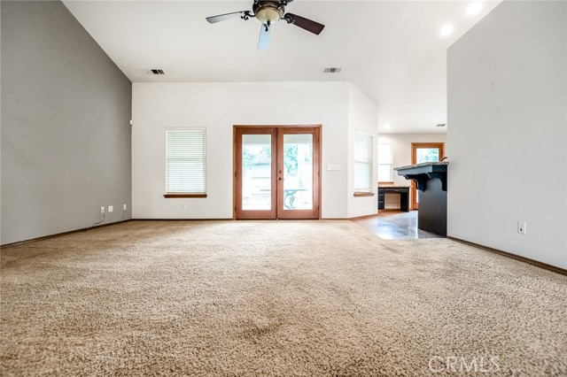 Detail Gallery Image 11 of 41 For 5417 W Buena Vista, Visalia,  CA 93291 - 4 Beds | 2 Baths