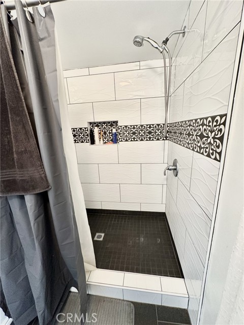 250 SONORA Street, Redlands CA: https://media.crmls.org/medias/e90210cd-041e-435d-a2aa-7e7b0c714a54.jpg