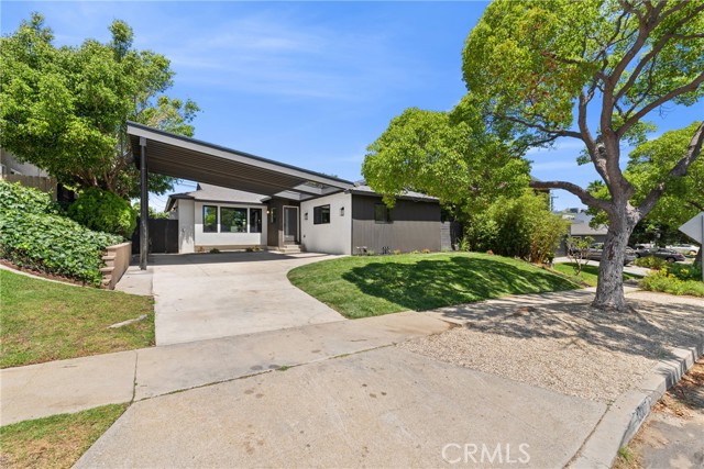 13007 Dewey Street, Los Angeles CA: https://media.crmls.org/medias/e90293d7-d8d2-4e6f-aa46-324948e33cce.jpg