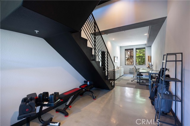 Detail Gallery Image 15 of 17 For 238 N Bush, Santa Ana,  CA 92701 - 2 Beds | 2 Baths