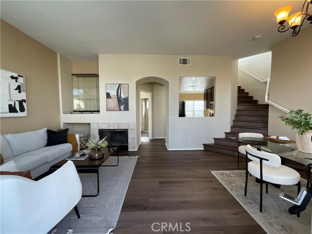 Detail Gallery Image 2 of 26 For 8027 E Naples Ln, Anaheim,  CA 92808 - 3 Beds | 3 Baths