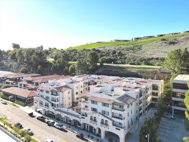 627 Deep Valley Drive, Rolling Hills Estates, California 90274, 2 Bedrooms Bedrooms, ,2 BathroomsBathrooms,Residential,Sold,Deep Valley,PV22024489