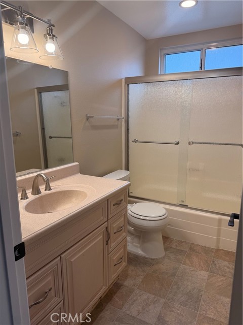 Image 15 of 23 For 26097 Allentown