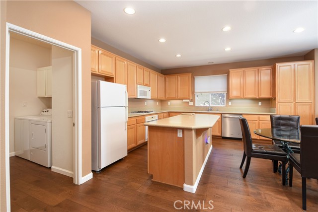 Detail Gallery Image 10 of 35 For 28300 Long Meadow Dr, Menifee,  CA 92584 - 2 Beds | 2 Baths