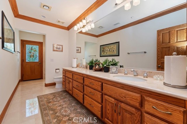 Detail Gallery Image 30 of 75 For 6975 Wyndham Hill Dr, Riverside,  CA 92506 - 4 Beds | 4/1 Baths