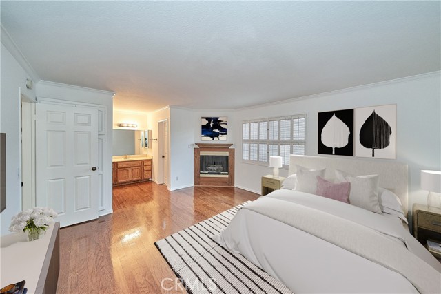 Detail Gallery Image 7 of 42 For 2231 Montrose Ave #8,  Montrose,  CA 91020 - 3 Beds | 3 Baths